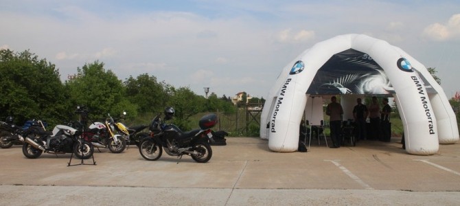 RideX – o nouă şcoală de perfecţionare moto şi-a început activitatea în parteneriat cu BMW Motorrad România