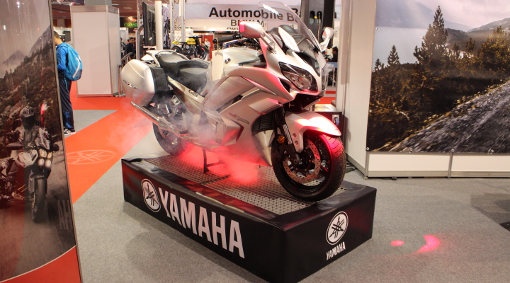 Yamaha la SMAEB 2016