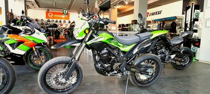 Modelul D-Tracker a ajuns la magazinul Kawasaki din București