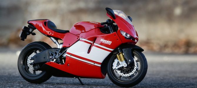 Ducati Desmosedici RR – primul motor V4 de serie produs de Ducati