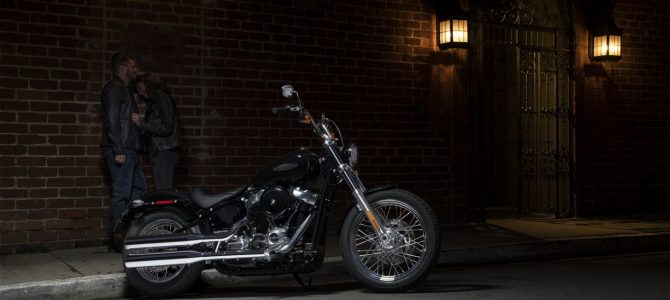 Harley-Davidson a lansat noul model Softail Standard