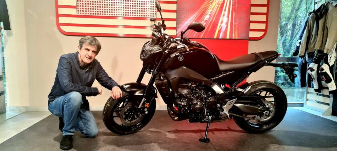 Yamaha MT-09 generaţia 2021 a ajuns la magazinul importatorului din Bucureşti