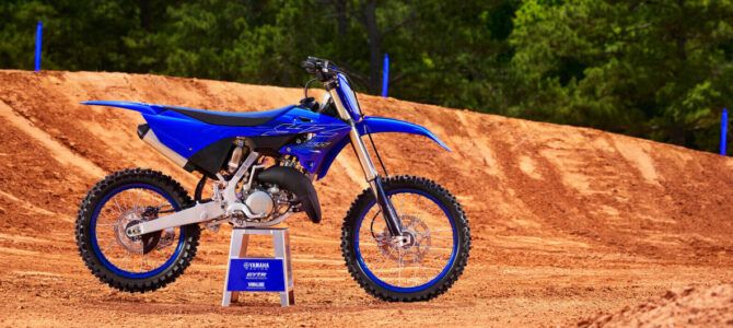 Noul model Yamaha YZ125, generaţia 2022