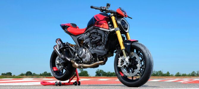 Ducati Monster SP, cel mai performant membru al noii familii Monster