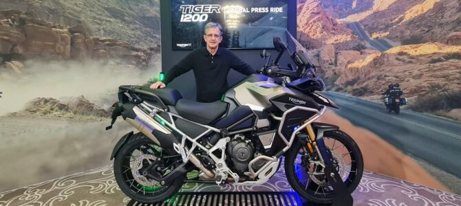 Lansarea modelelor din gama 2024 Triumph Tiger 1200