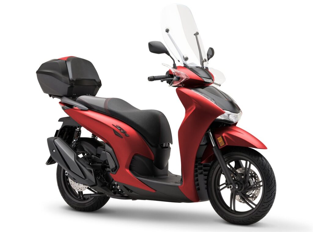 Scutere Honda de 350 cmc