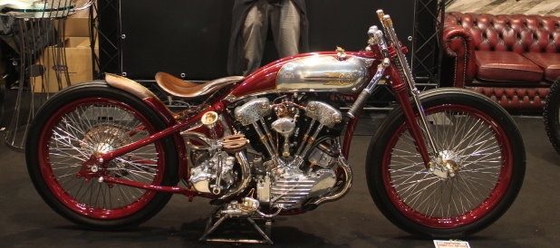 Radikal Chopper – Andrea Radaelli şi motocicletele sale excepţionale la EICMA 2015